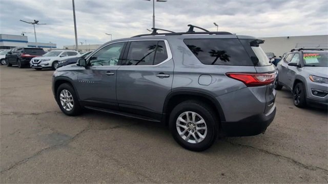 Used 2021 Chevrolet Traverse LT image 6