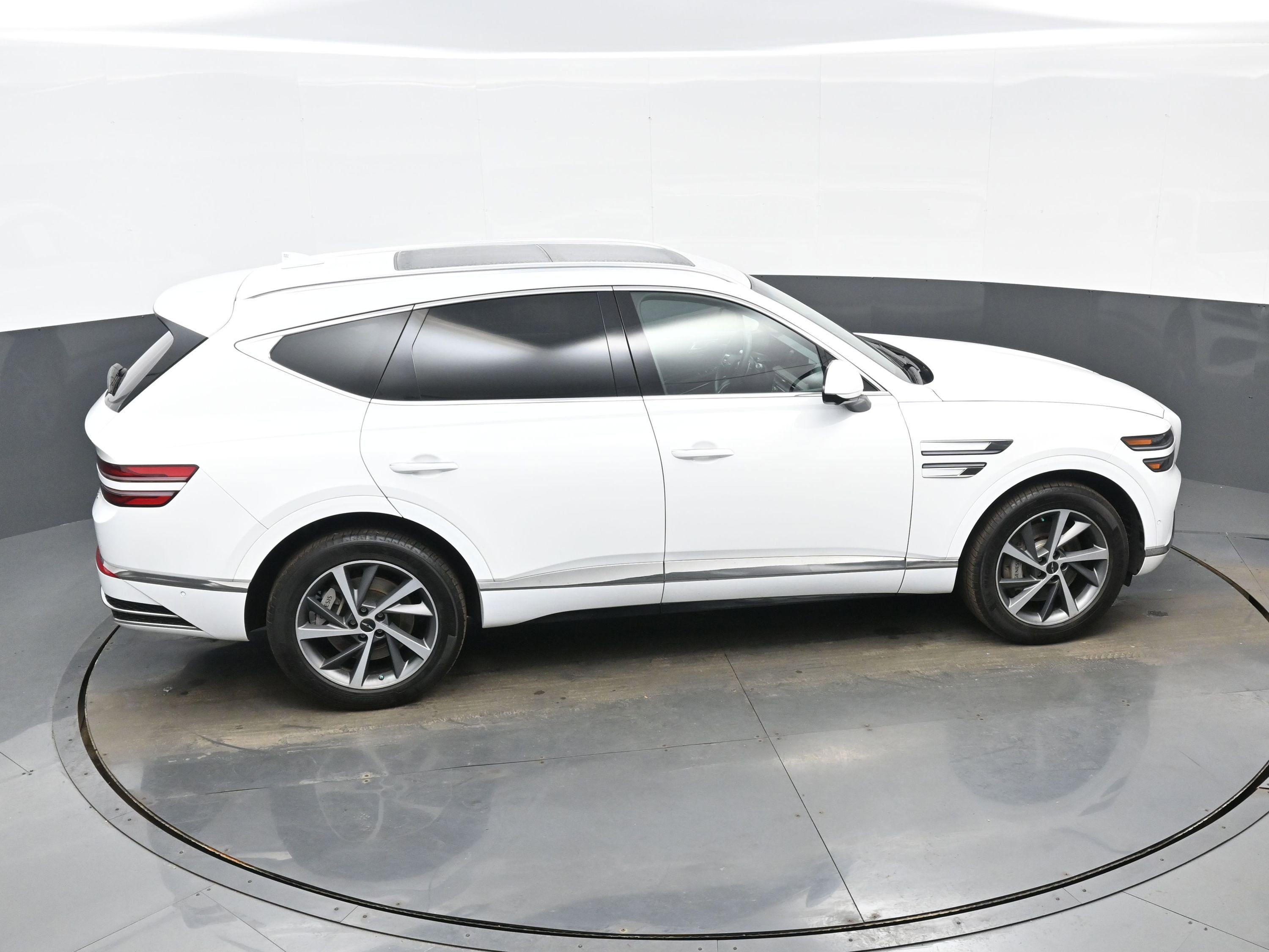 Certified 2025 Genesis GV80 2.5T Advanced image 43