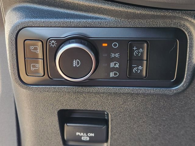Used 2025 Ford Bronco Outer Banks AWD/4WD image 21