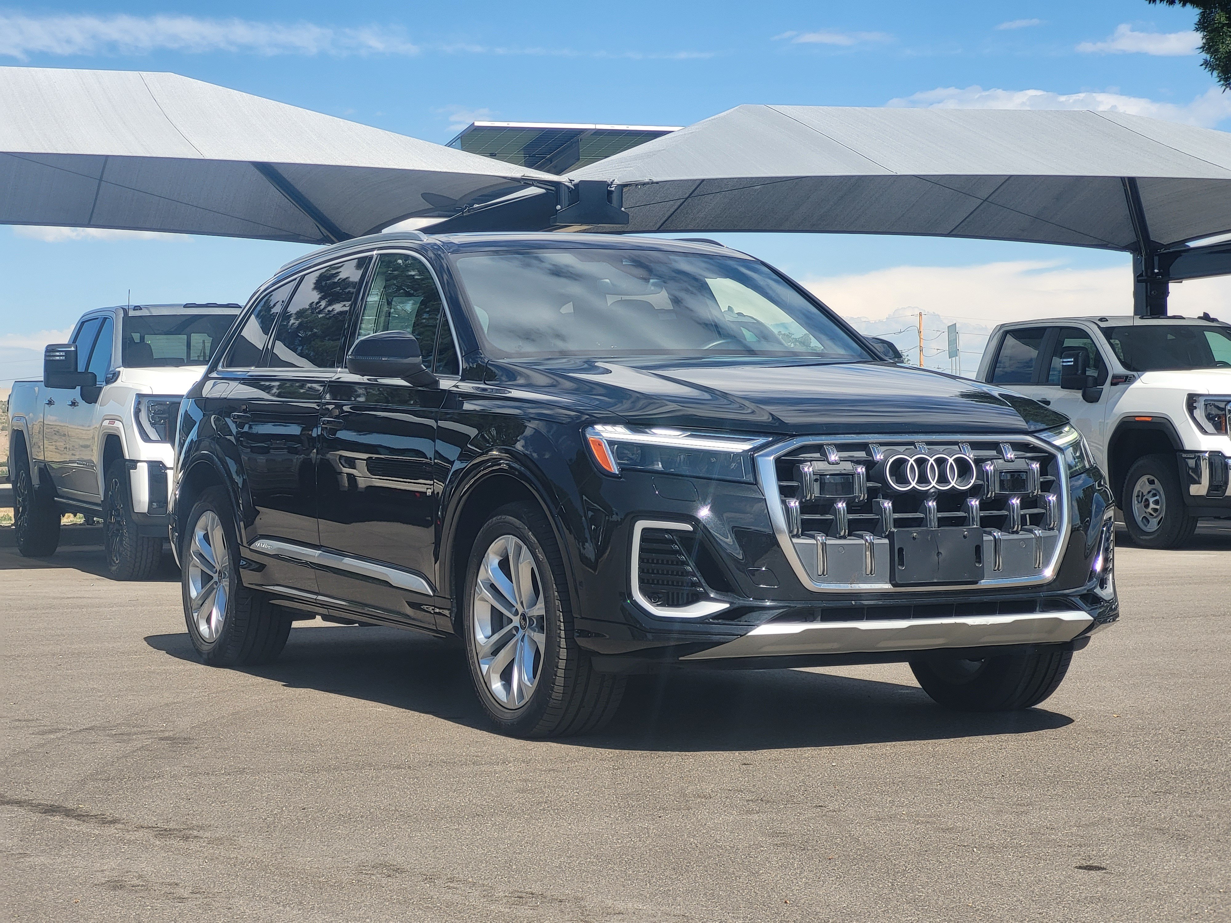 Used 2025 Audi Q7 3.0T Premium Plus w/ Premium Plus Package AWD/4WD image 3