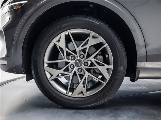 Used 2022 Genesis GV70 2.5T w/ Select Package image 13