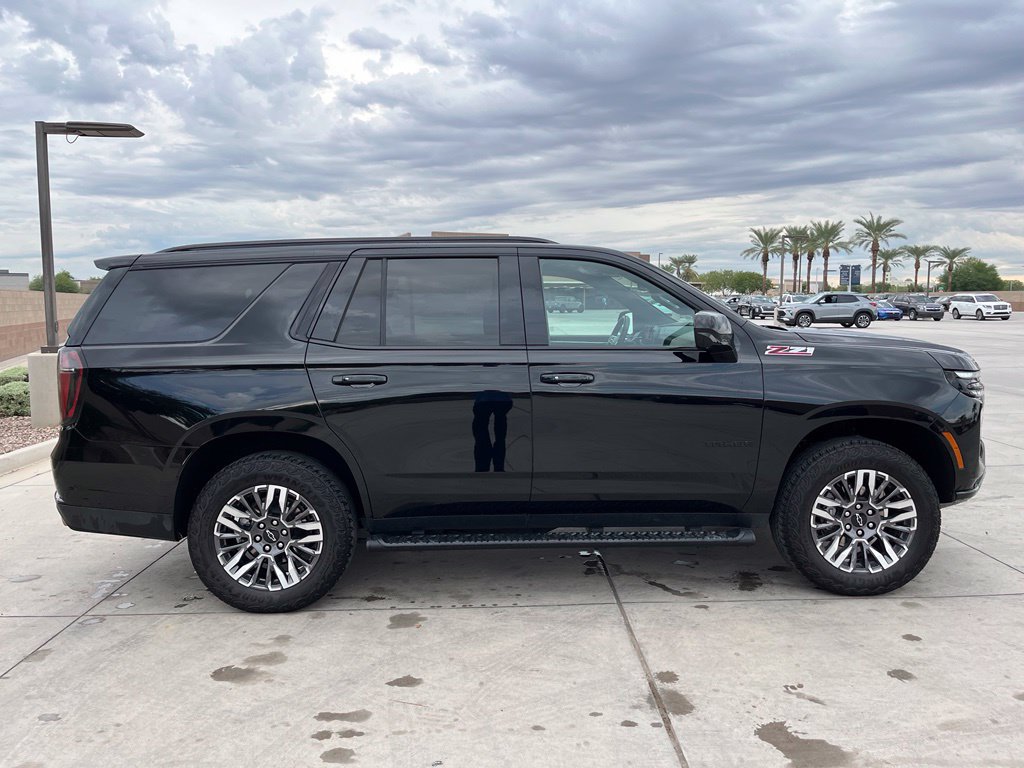 Used 2025 Chevrolet Tahoe Z71 AWD/4WD image 7