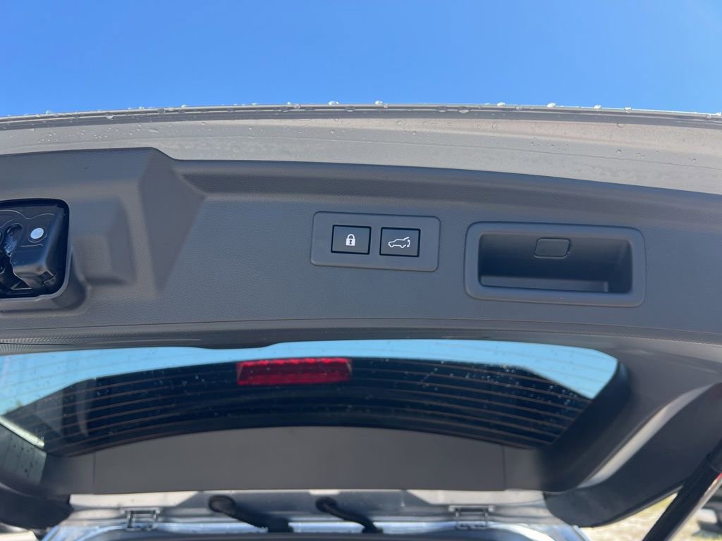 Used 2024 Subaru Forester Limited image 26