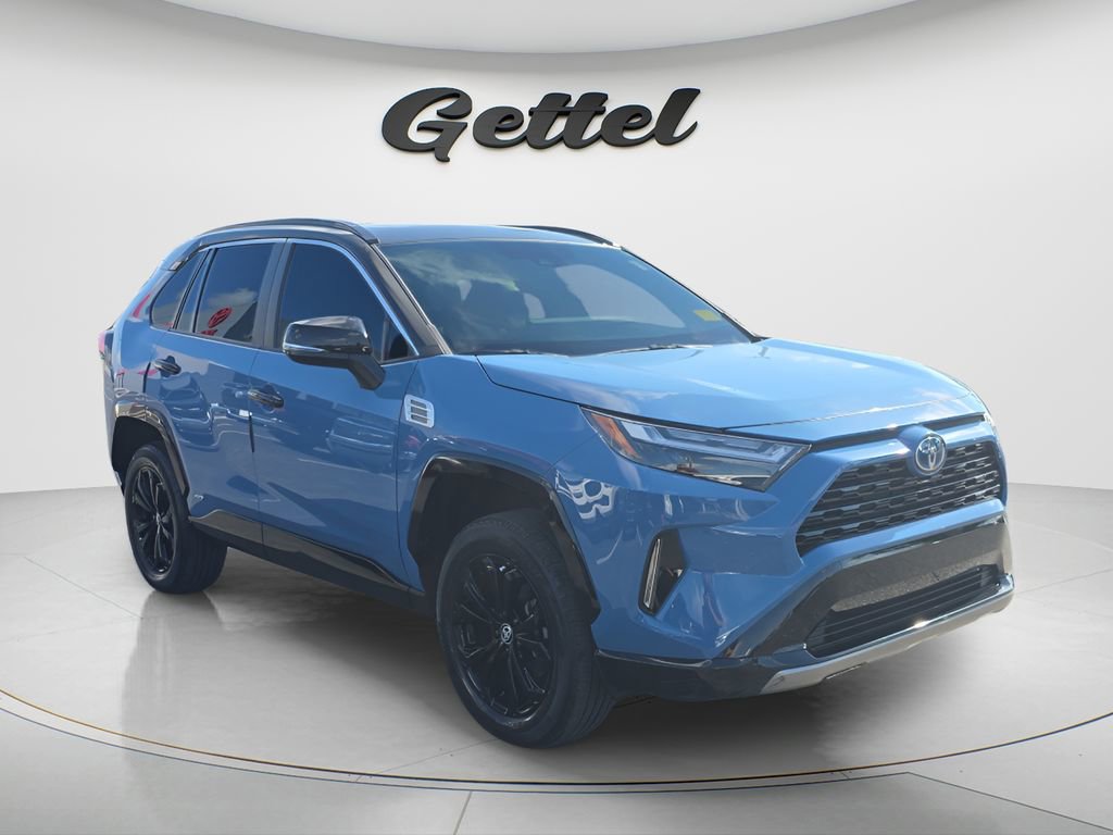 Used 2023 Toyota RAV4 XSE w/ XSE Grade Weather Package AWD/4WD image 3