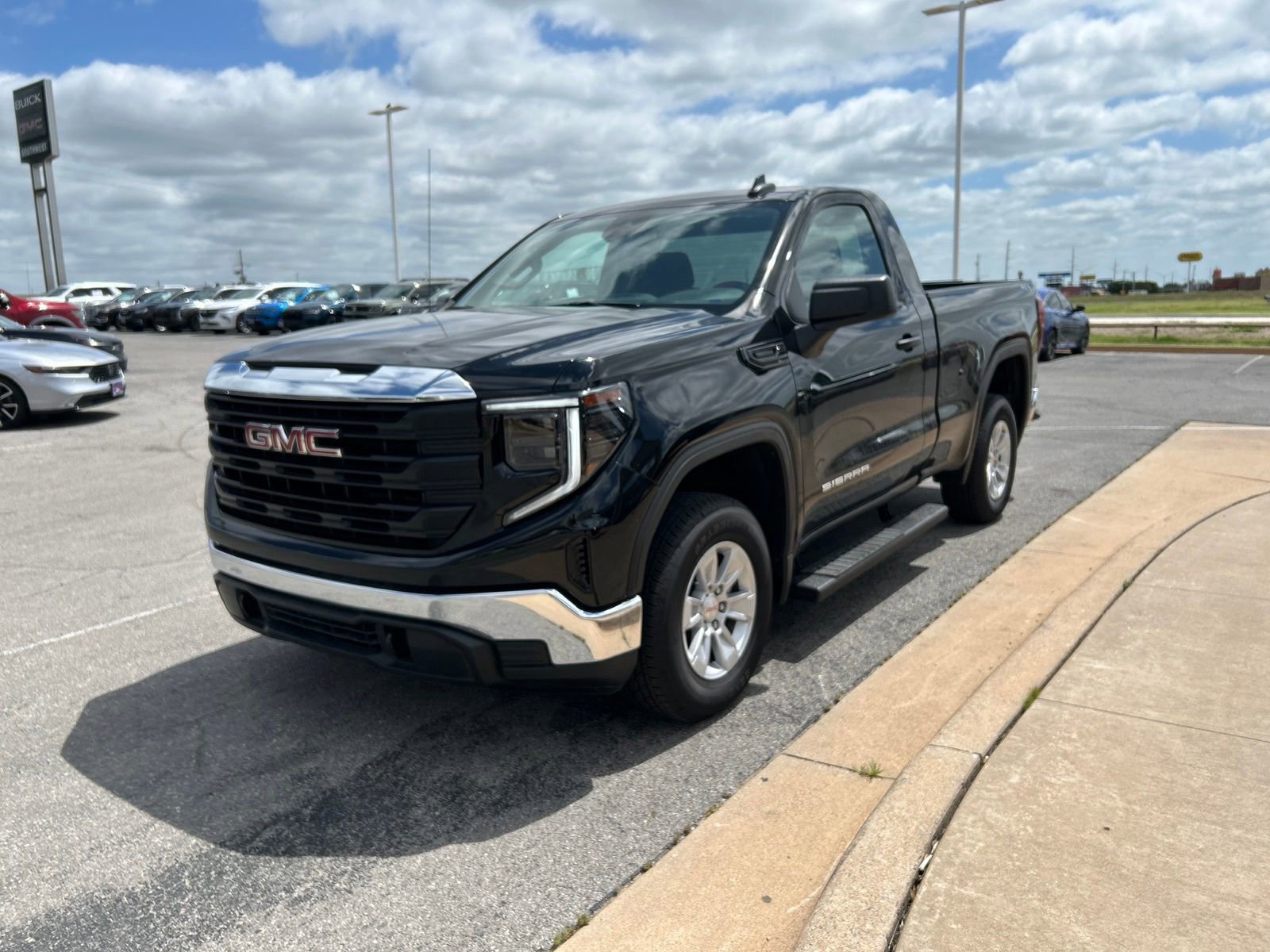 Used 2025 GMC Sierra 1500 Pro w/ Pro Value Package