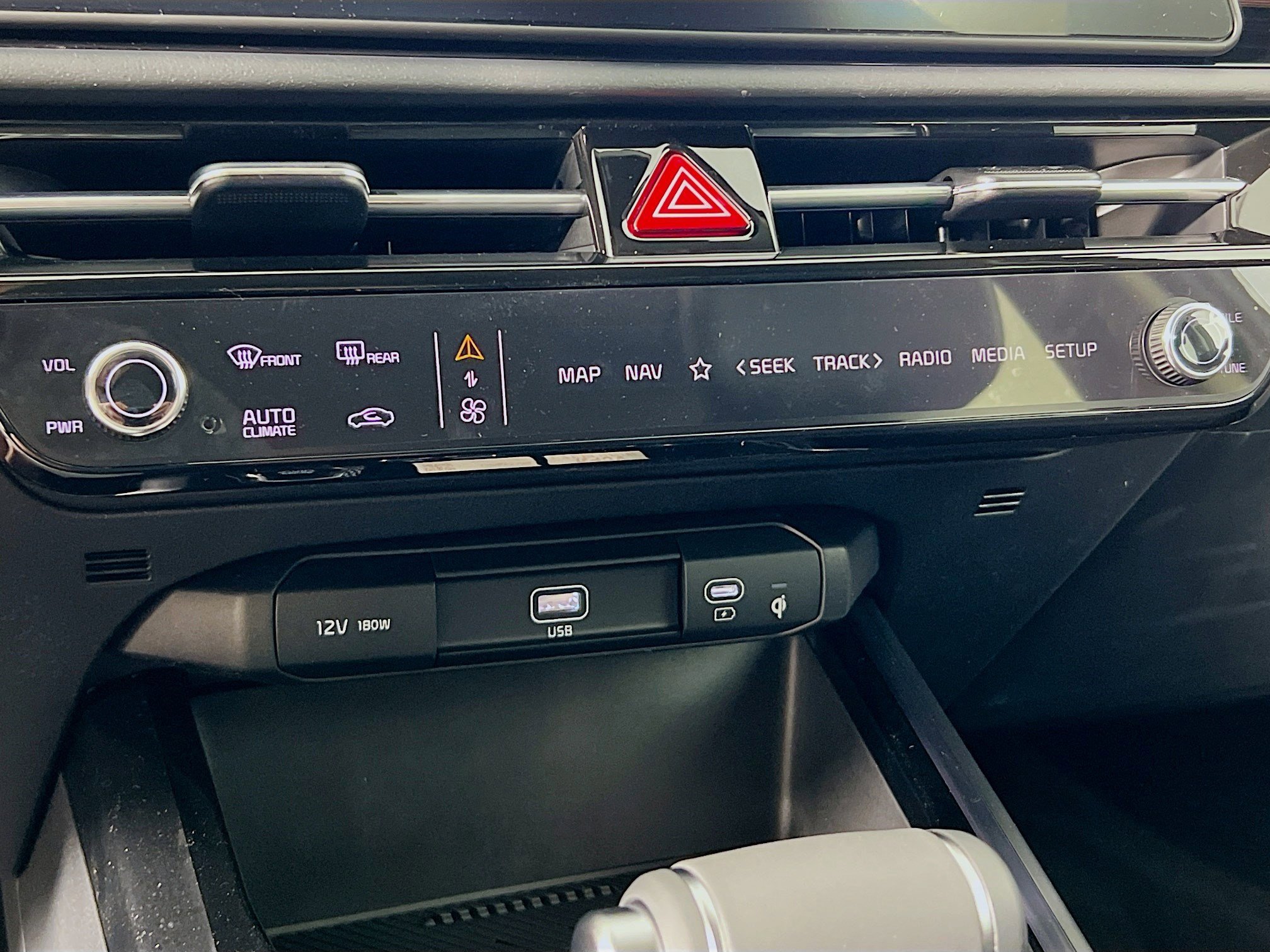 New 2025 Kia Niro EX image 11