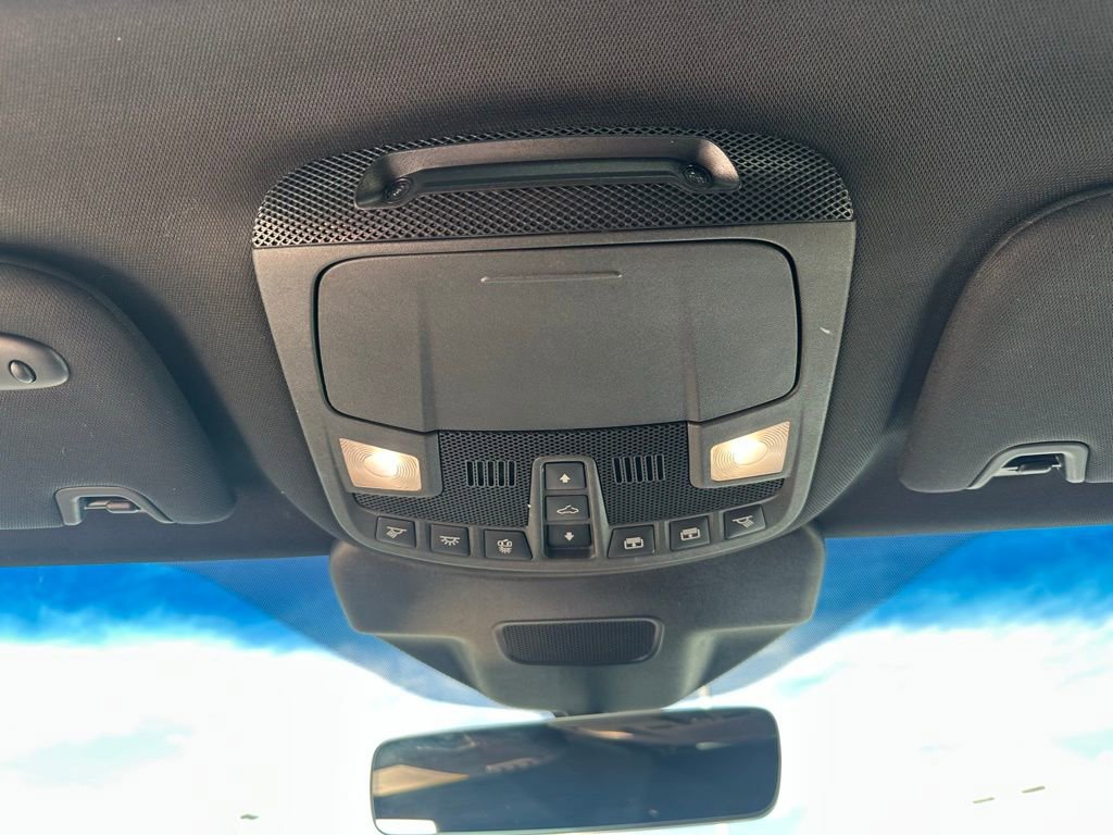 Used 2020 Lincoln Nautilus Reserve w/ Equipment Group 202A image 25