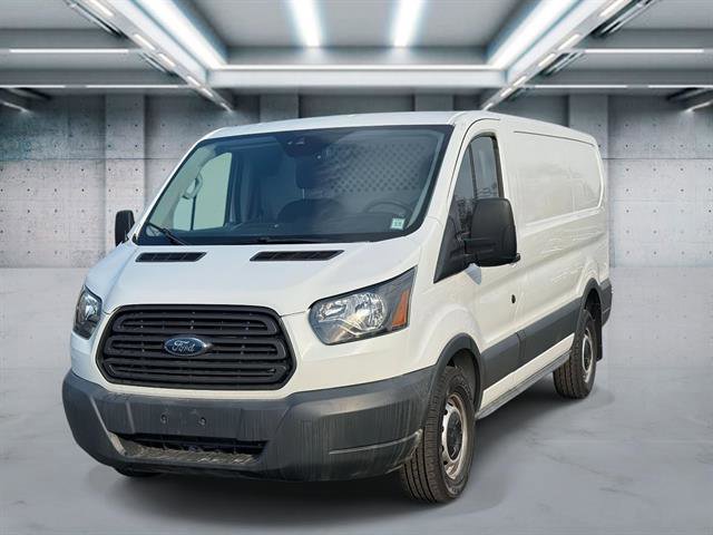 Used 2018 Ford Transit 250 130 Low Roof image 21