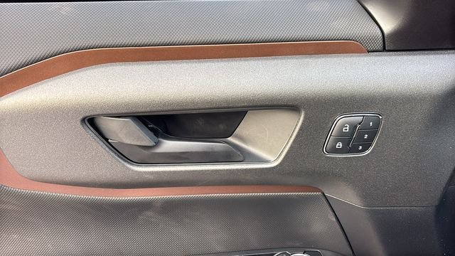 New 2026 Ford Bronco Sport Outer Banks w/ Outer Banks Tech Package+ AWD/4WD image 9