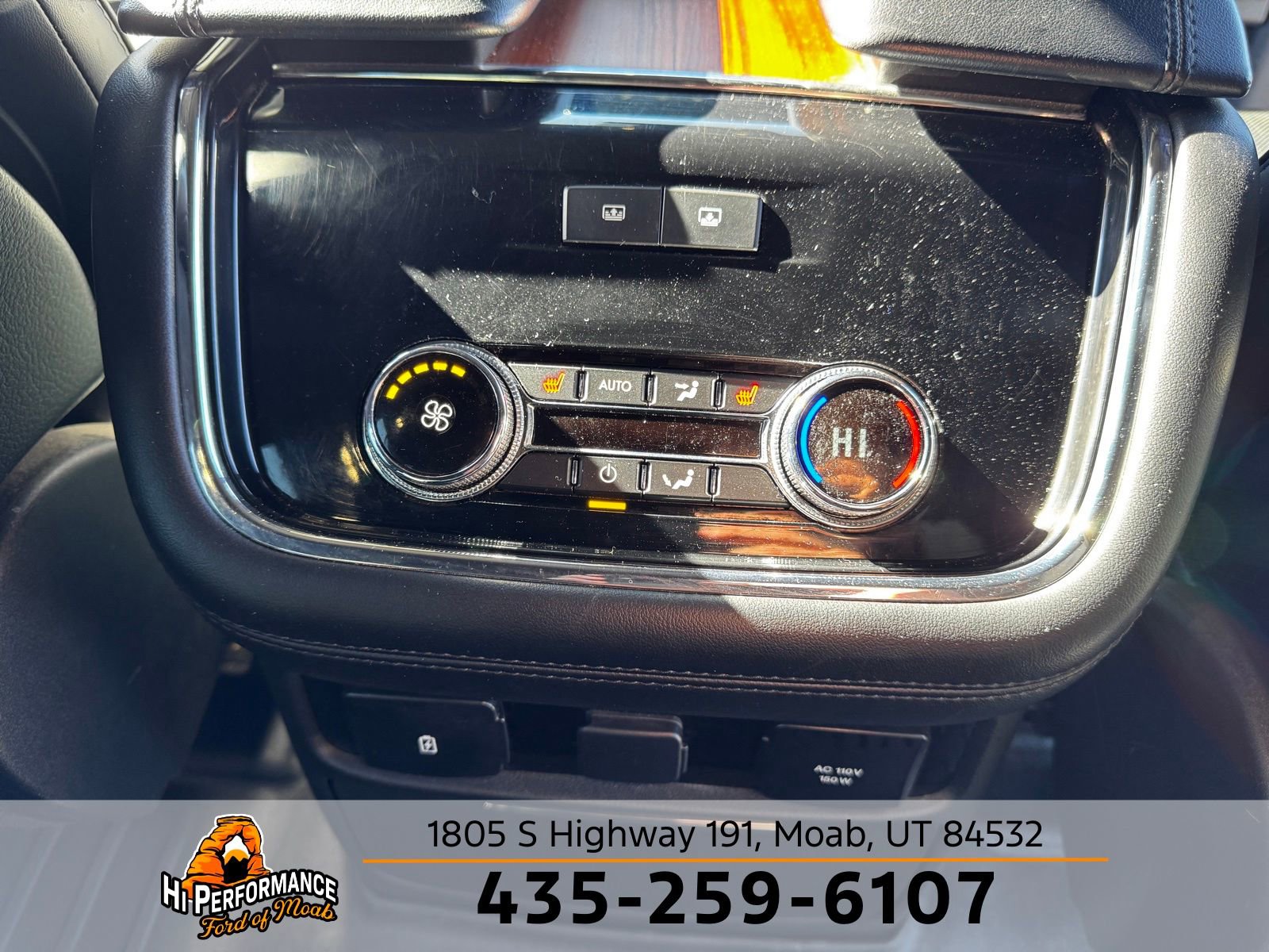 Used 2019 Lincoln Navigator Reserve w/ Cargo Package image 39