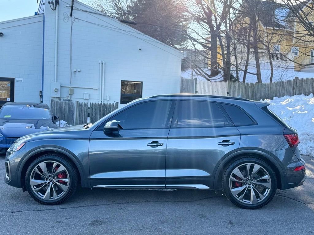 Used 2024 Audi SQ5 Prestige image 2