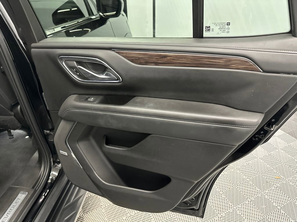 Used 2022 Chevrolet Tahoe LT RWD image 17