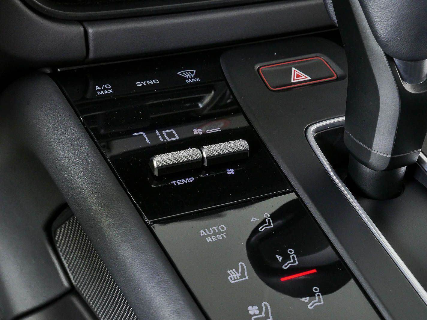 Used 2022 Porsche Macan S AWD/4WD image 15