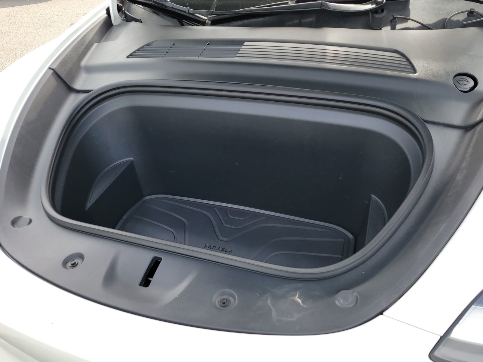 Used 2021 Tesla Model Y Long Range image 13