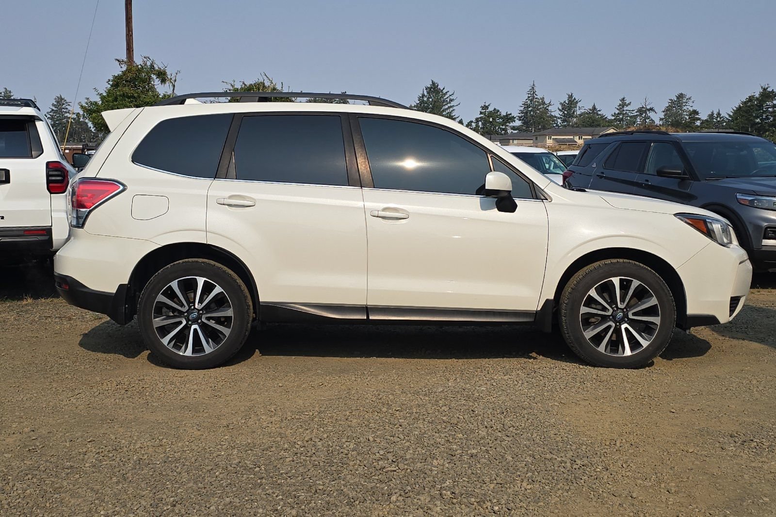 Used 2017 Subaru Forester 2.0XT Premium AWD/4WD image 4