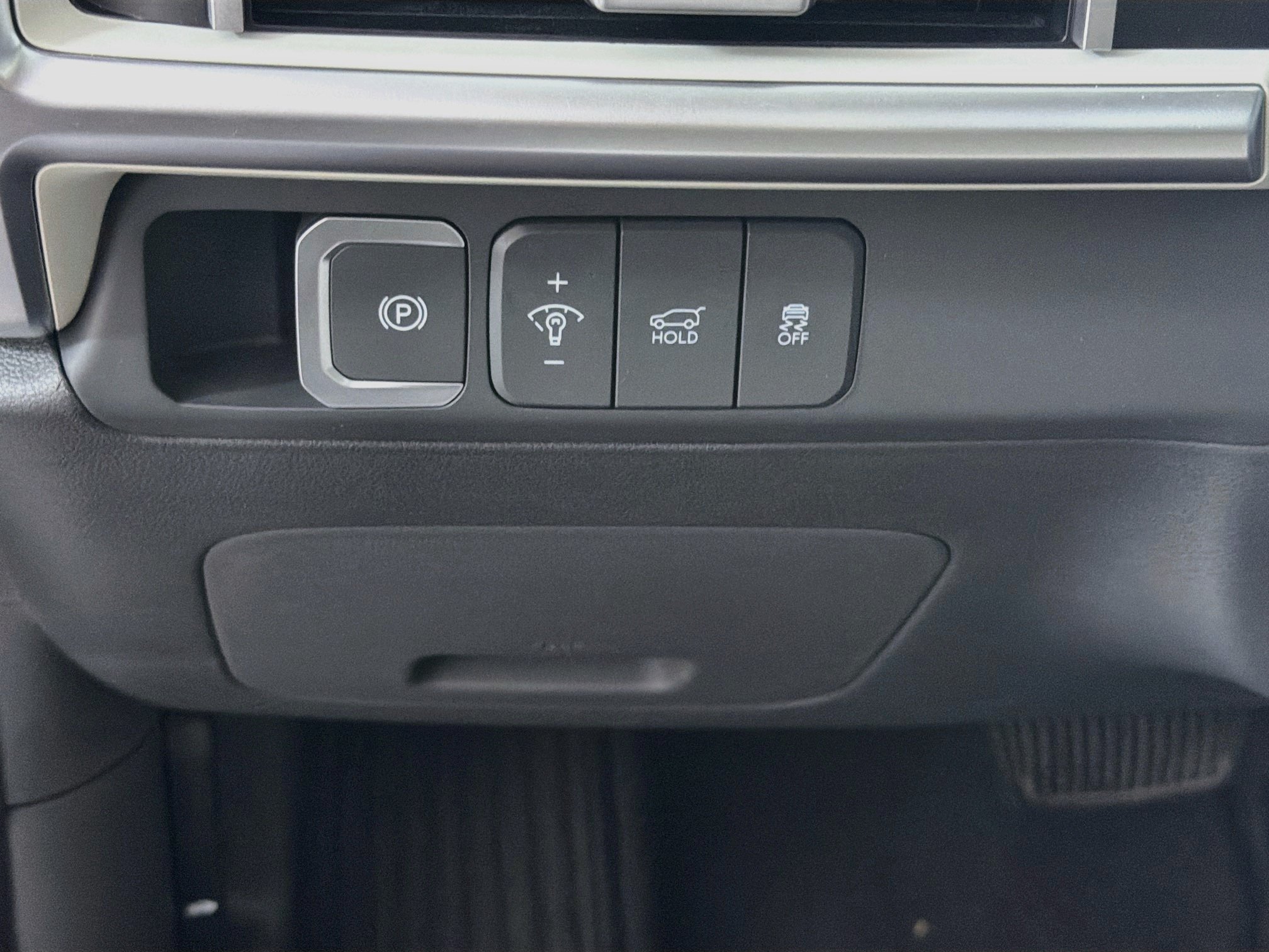 Used 2026 Hyundai Santa Fe SEL FWD image 16