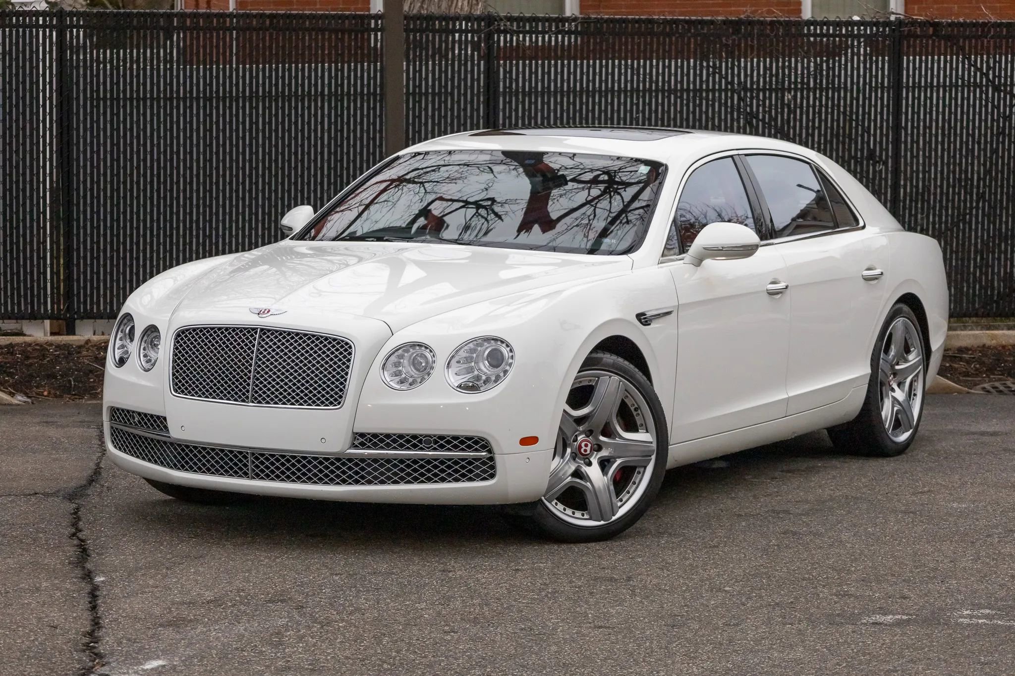 Used 2015 Bentley Flying Spur V8 image 6