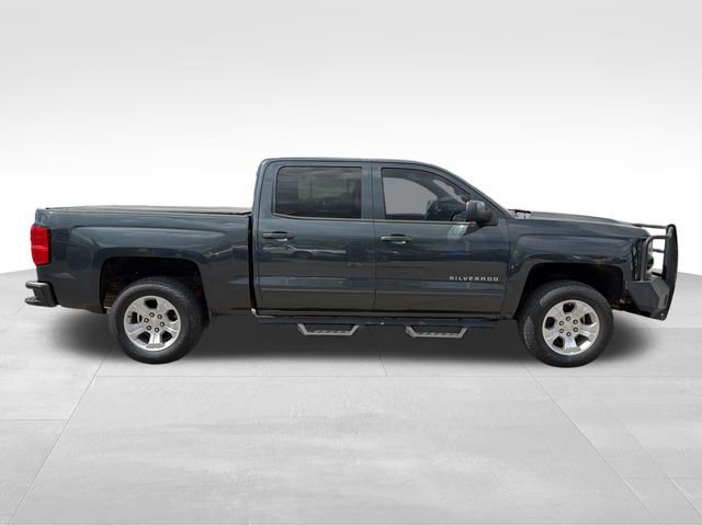 Used 2017 Chevrolet Silverado 1500 LT w/ All Star Edition AWD/4WD image 8