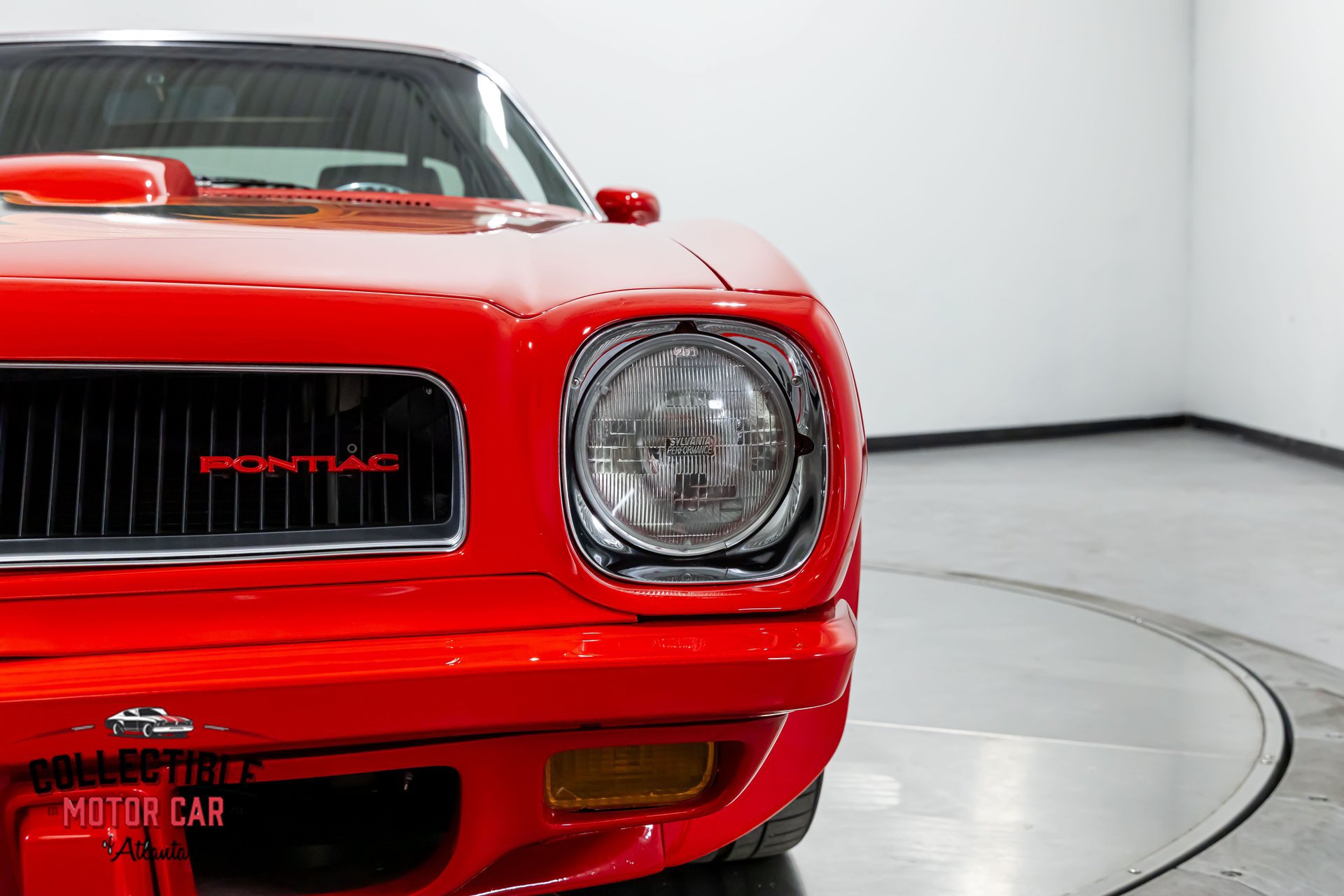 Used 2013 Chevrolet Camaro SS w/ SS Performance Package RWD image 43