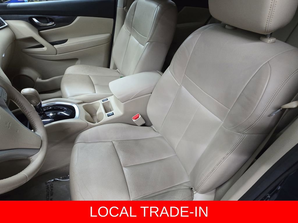 Used 2015 Nissan Rogue SL w/ SL Premium Package image 16