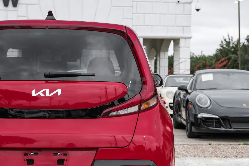 Used 2022 Kia Soul LX w/ Technology Package FWD image 48