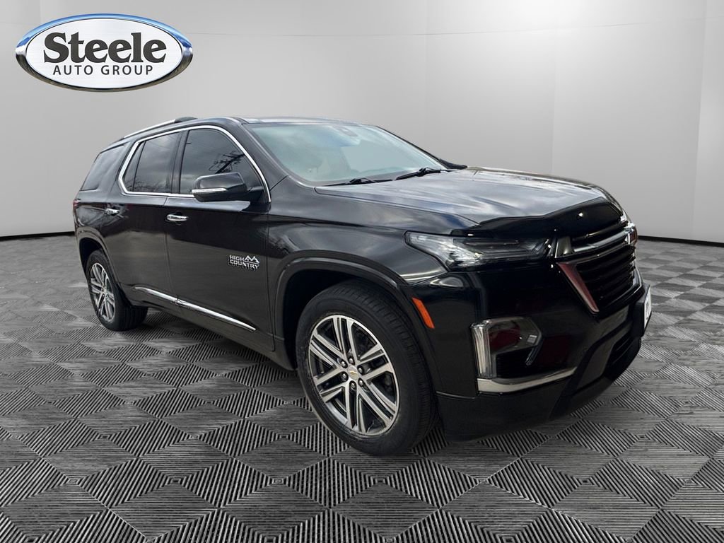 Certified 2023 Chevrolet Traverse High Country w/ LPO, Floor Liner Package image 7