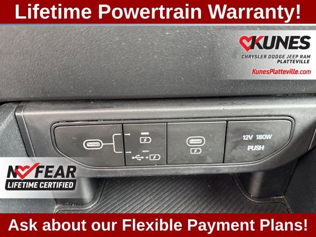 Used 2025 Kia K4 LXS image 25