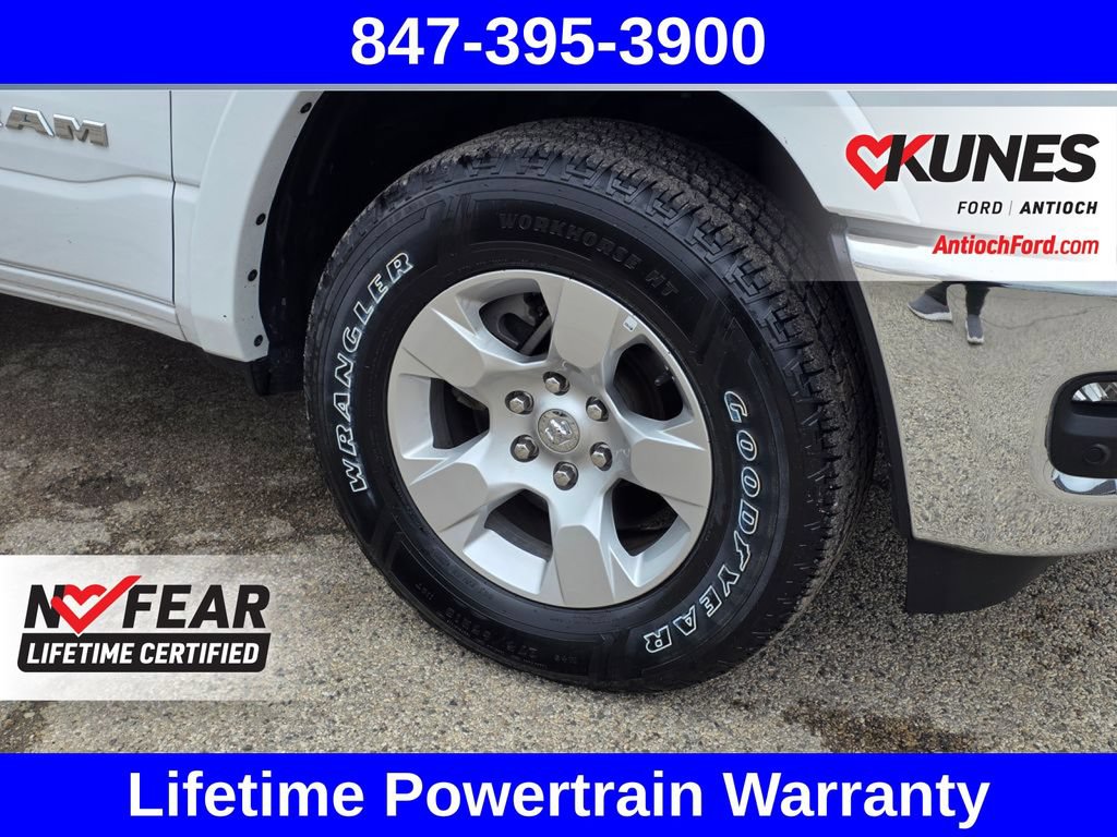 Used 2025 RAM 1500 Big Horn AWD/4WD image 13