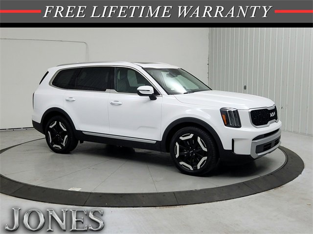 Used 2023 Kia Telluride EX w/ EX Captain's Chair Package