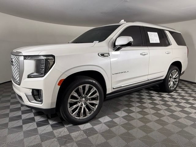 Used 2021 GMC Yukon Denali w/ Denali Premium Package AWD/4WD image 2