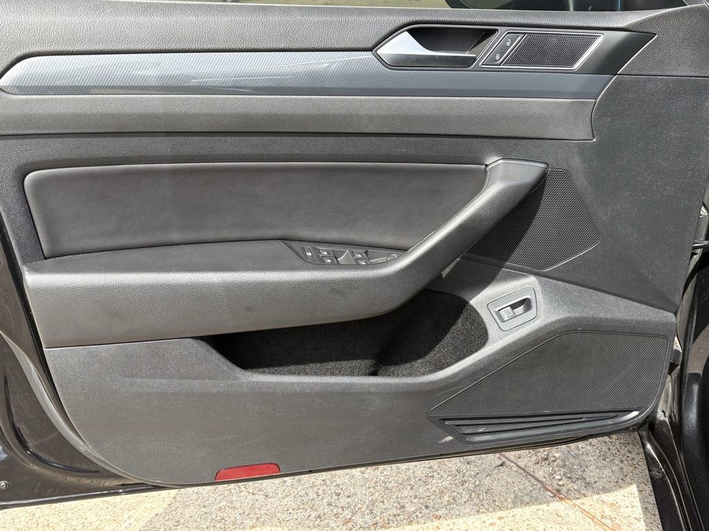 Used 2019 Volkswagen Arteon SE AWD/4WD image 10