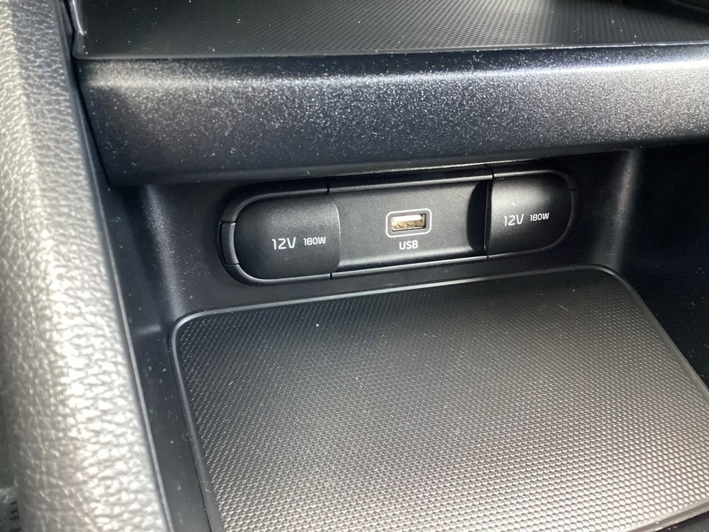 Used 2022 Kia Forte LXS FWD image 23