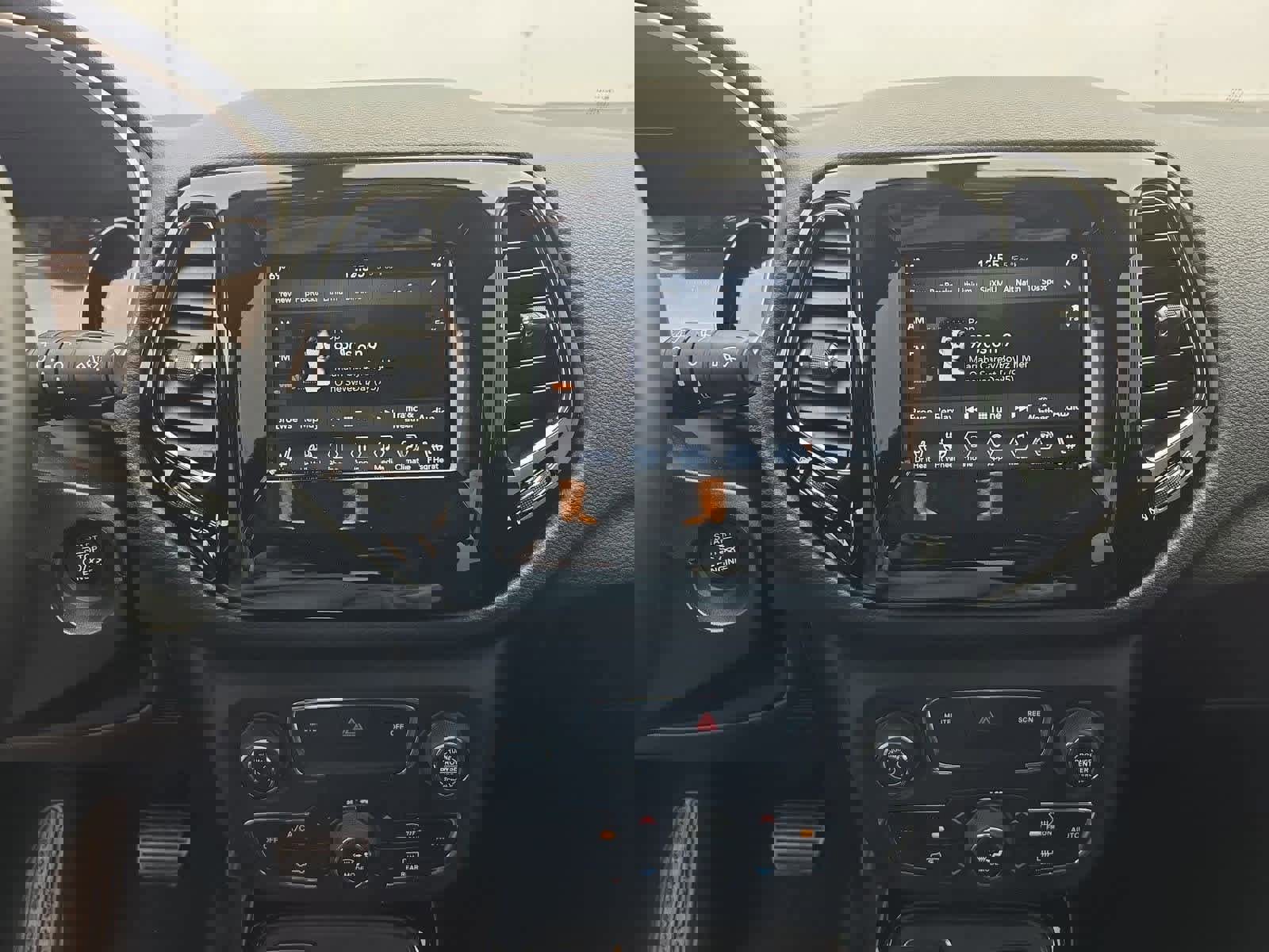 Used 2019 Jeep Compass Altitude image 27