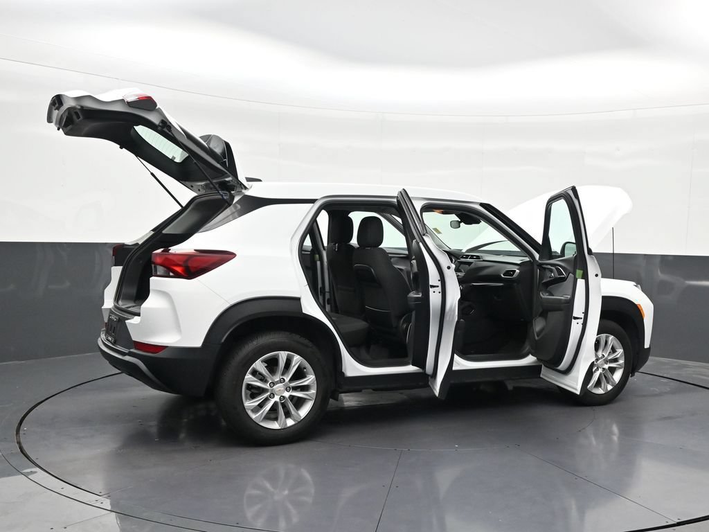 Used 2023 Chevrolet TrailBlazer LS FWD image 31