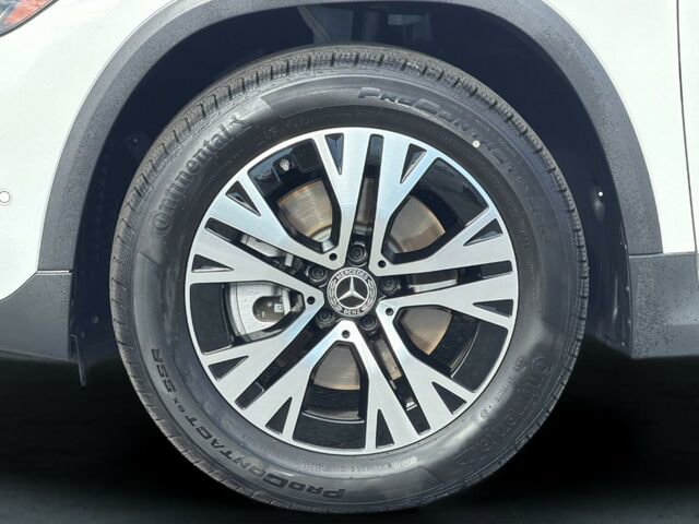 Certified 2025 Mercedes-Benz GLA 250 4MATIC image 33