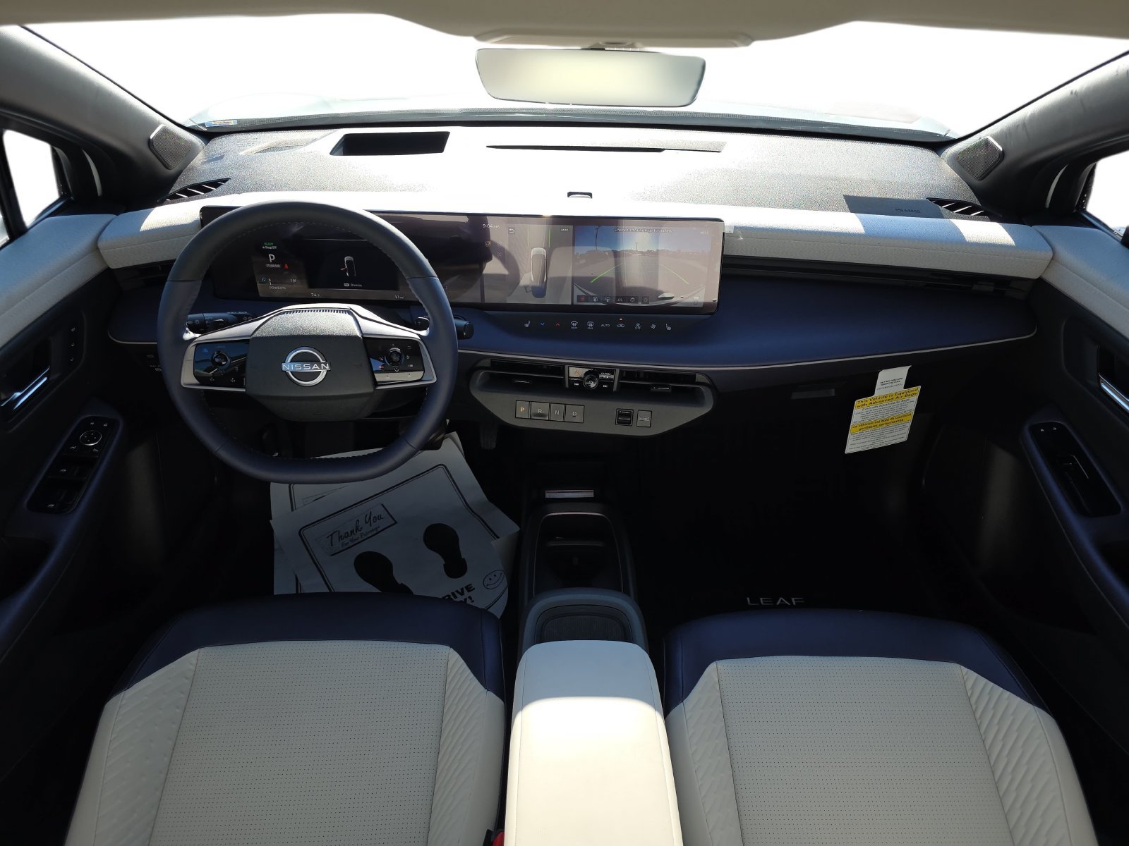 New 2026 Nissan Leaf Platinum+ w/ Illuminated Package FWD image 13