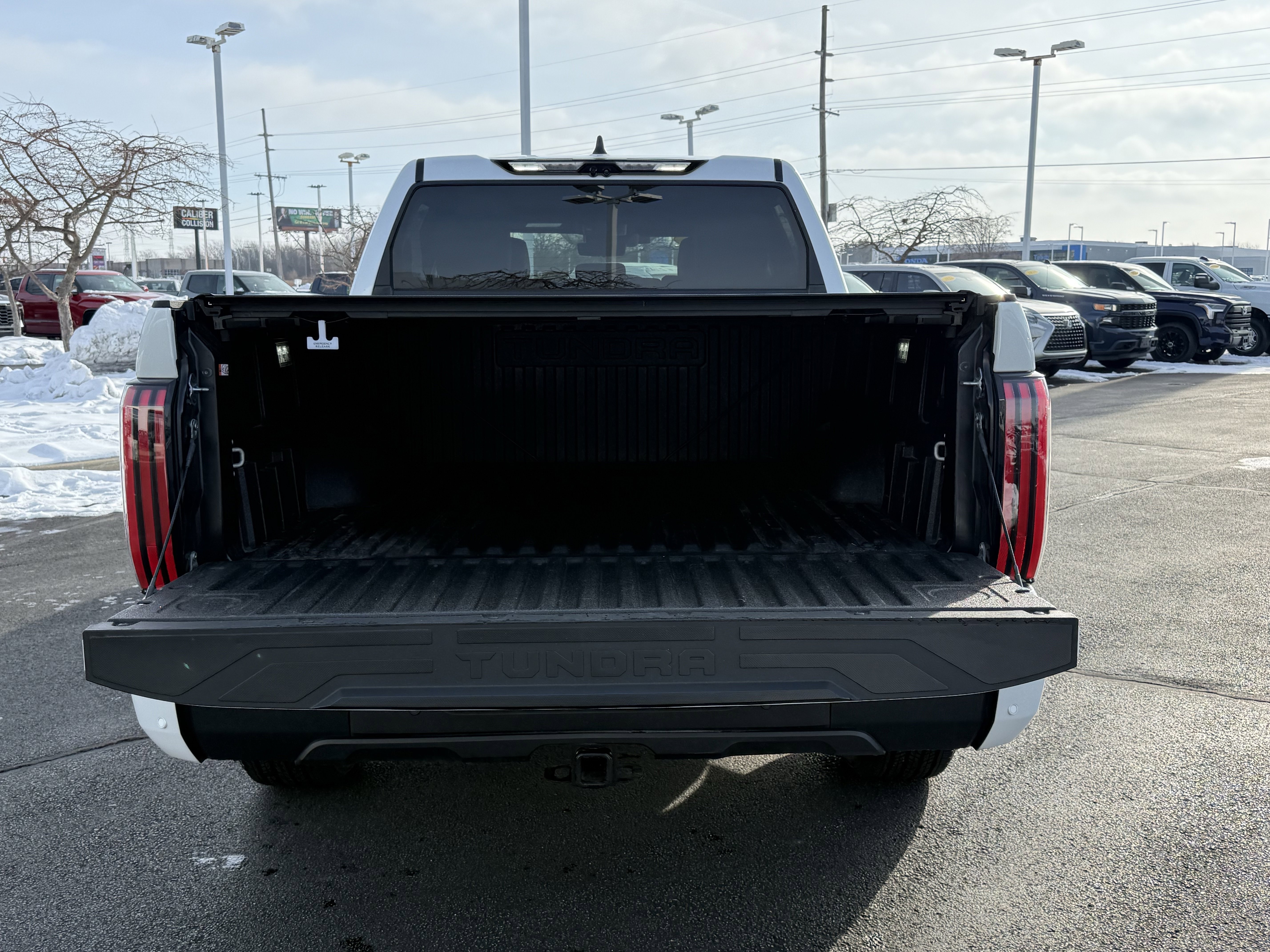 Used 2025 Toyota Tundra Limited image 8