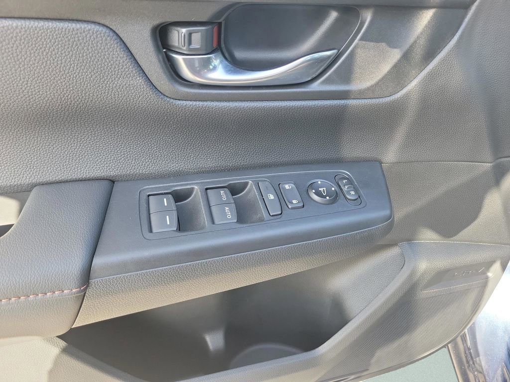 Used 2026 Honda CR-V Sport image 23