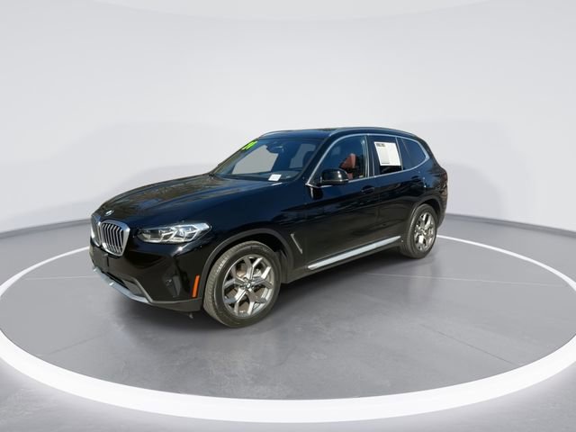 Used 2024 BMW X3 sDrive30i w/ Convenience Package w/ZPA RWD image 4