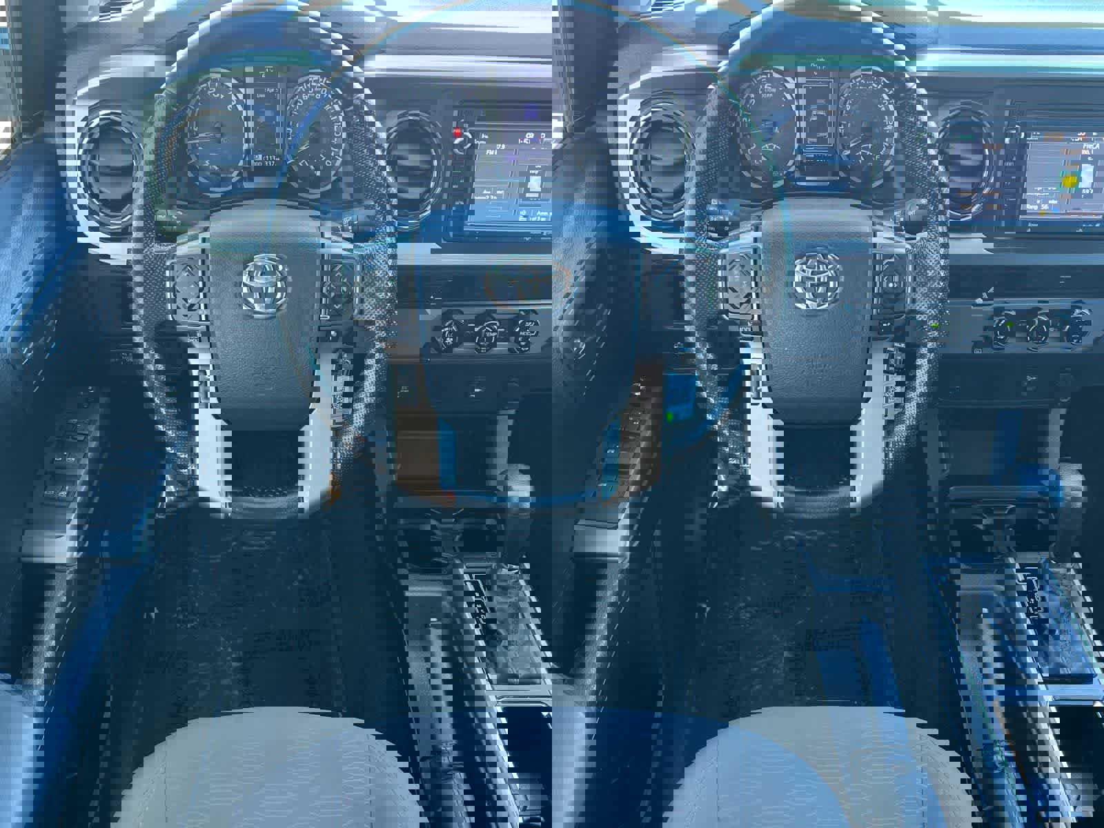 Used 2016 Toyota Tacoma SR5 w/ SR5 Appearance Package (SN) image 15