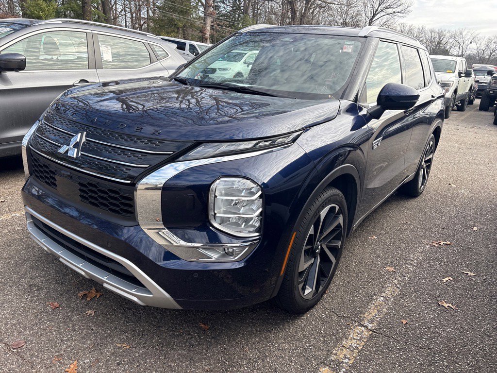 Used 2023 Mitsubishi Outlander SEL