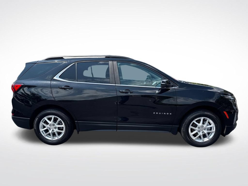 Used 2024 Chevrolet Equinox LT AWD/4WD image 6