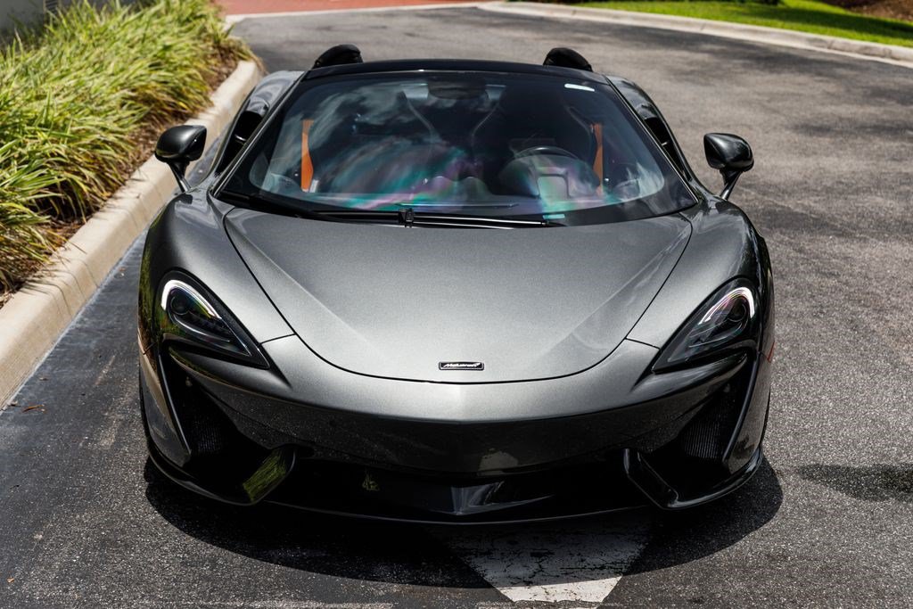 Used 2019 McLaren 570S Spider RWD image 8