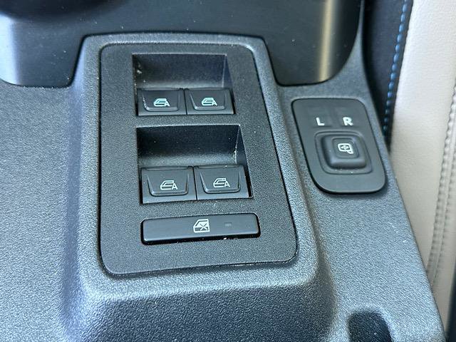Used 2024 Ford Bronco Wildtrak AWD/4WD image 25