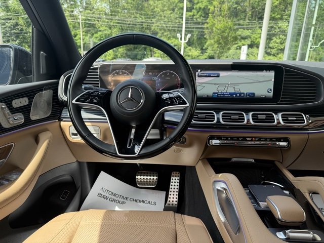 Used 2025 Mercedes-Benz GLS 450 4MATIC image 12