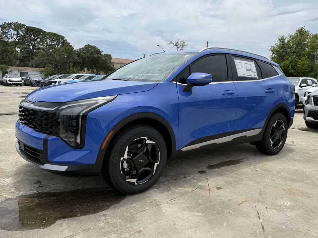 Certified 2026 Kia Sportage EX AWD/4WD image 4