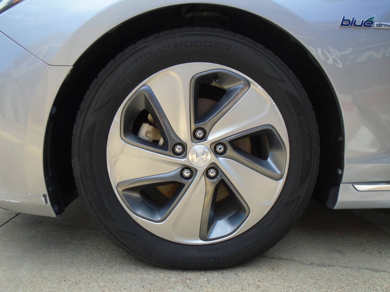 Used 2016 Hyundai Sonata Limited w/ Option Group 02 FWD image 27