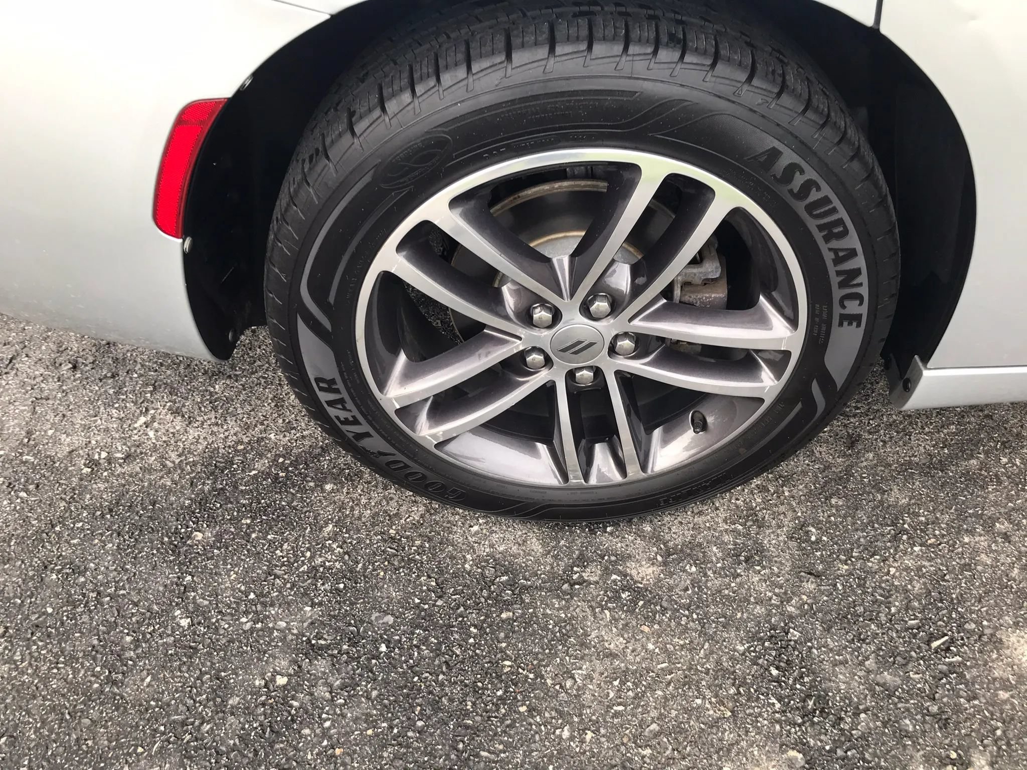 Used 2019 Dodge Charger SXT AWD/4WD image 44
