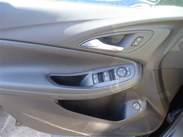 Used 2023 Buick Encore GX Select w/ Experience Buick Package FWD image 16