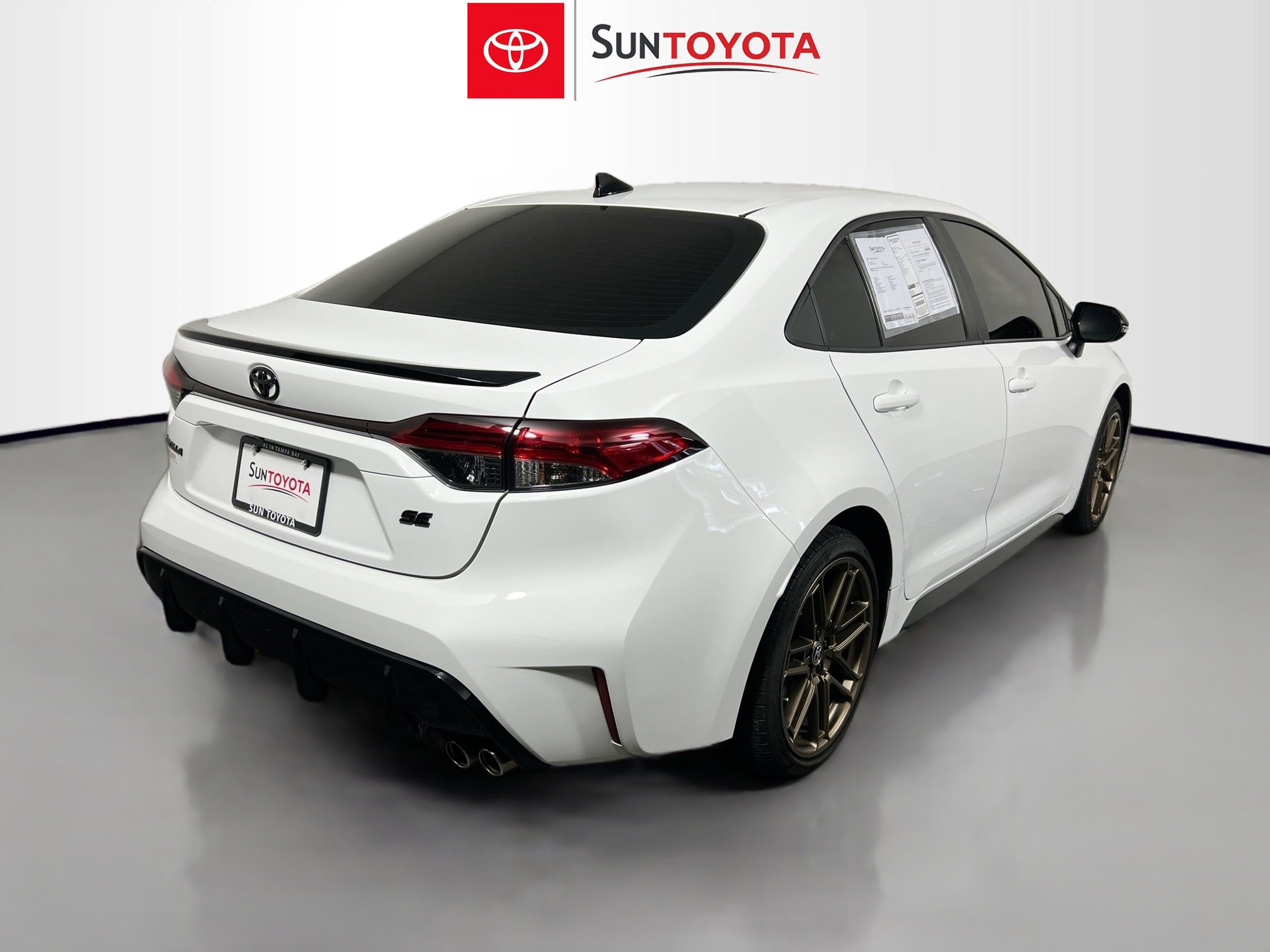 Used 2024 Toyota Corolla Sedan w/ SE Convenience Package FWD image 4